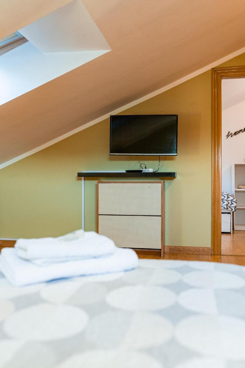 Apartament Apartamento Isabela Onís Zewnętrze zdjęcie