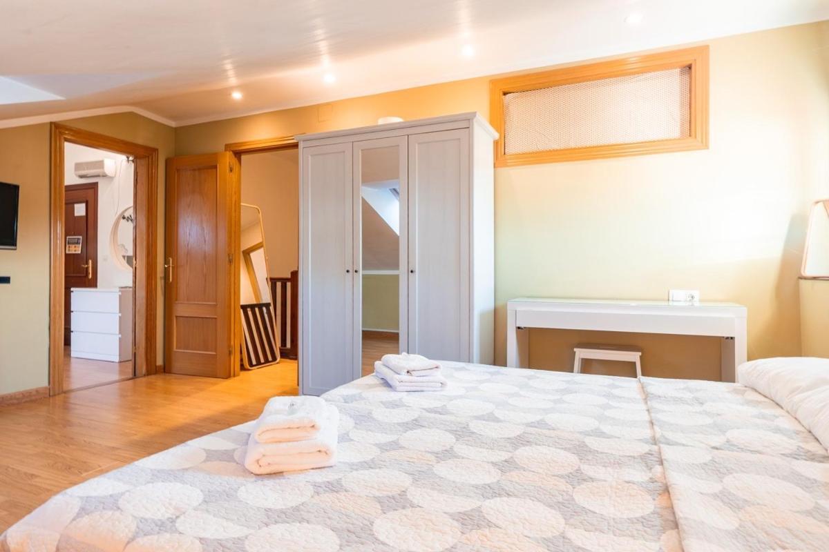 Apartament Apartamento Isabela Onís Zewnętrze zdjęcie